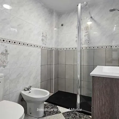 A Metros Del Castillo Sohai Apartment